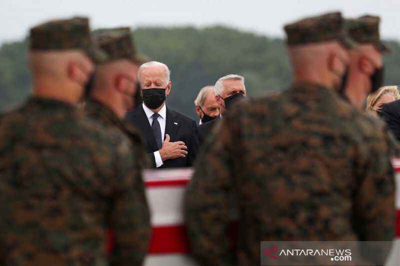 Biden Jamin Perjalanan Aman Bagi Sisa Sekitar 200 Warga Amerika di Afghanistan, Benarkah Ini?