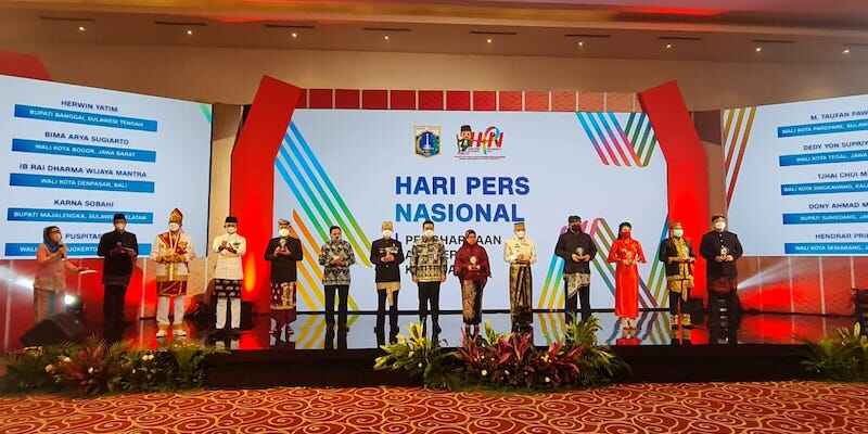 PWI Mencari Walikota dan Bupati Berprestasi di Era Pandemi