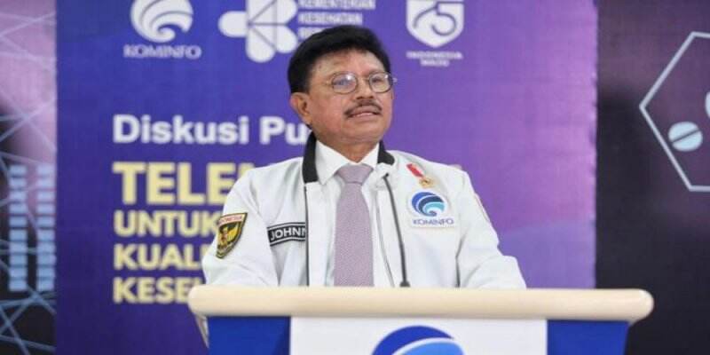 Menkominfo Johnny G Plate: Angka COVID19 Turun Jangan Euforia, Tetap Waspada