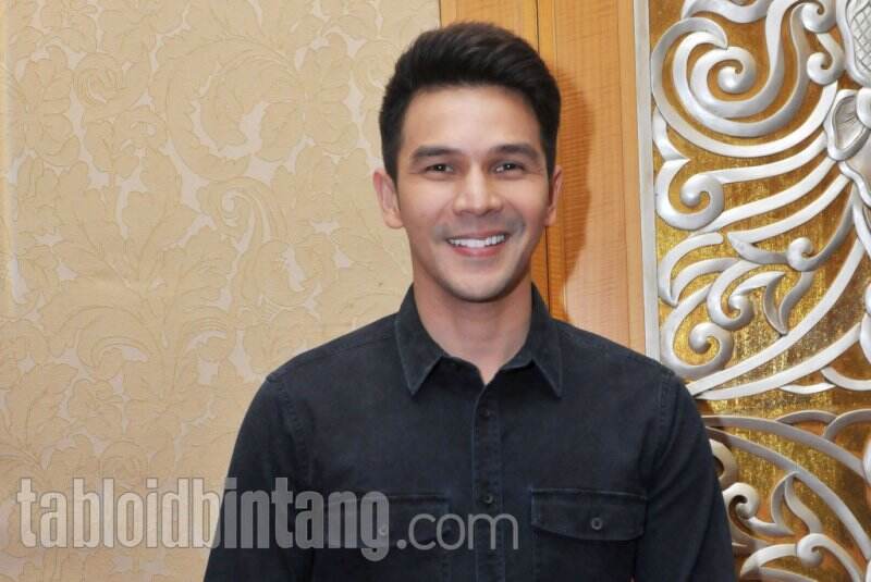 Kisah Cinta Jonathan Frizzy dengan Masayu Anastasia Berakhir karena Perbedaan Agama