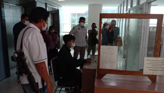 Urus KK, Warga Malah Dikeroyok Oknum Petugas Disdukcapil Bandarlampung