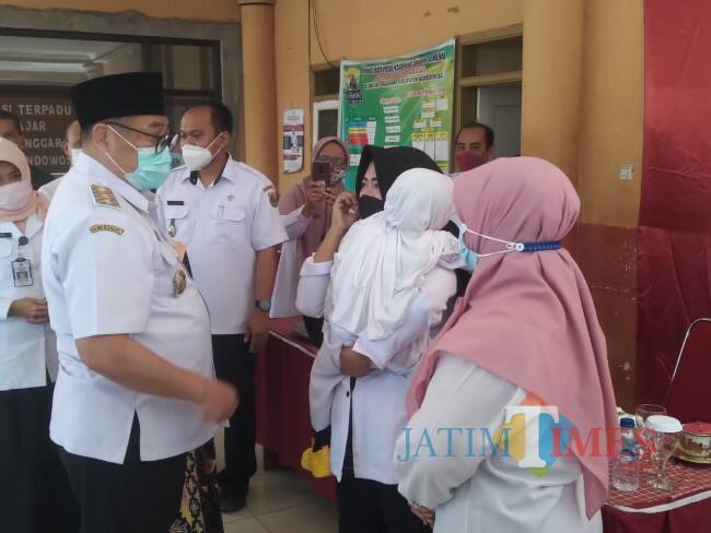 Lagi, Yatim Piatu di Bondowoso Dapat Jaminan Pendidikan Gratis hingga Kuliah