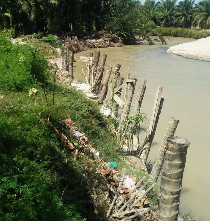 Proyek ‘Seumur Jagung’ di Desa Karya Ambatulu Jebol, Kades Diperiksa Inspektorat Asahan