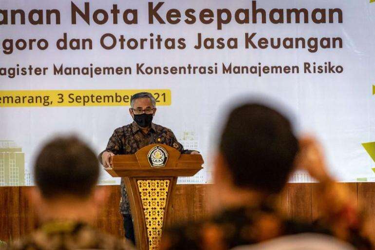 Ekonomi Diramal Normal 2023 Hore, OJK Perpanjang Restrukturisasi Kredit
