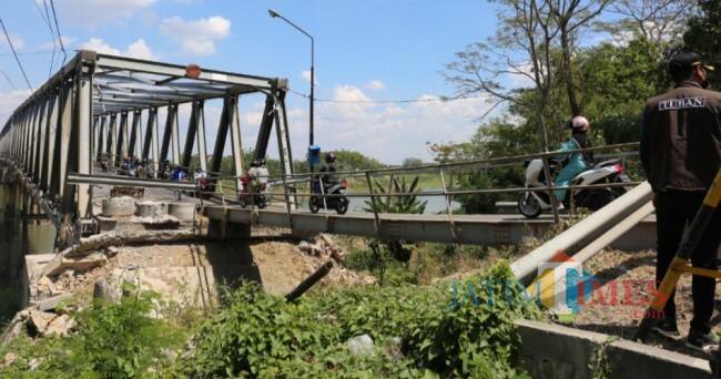 DPUPR Tuban Target 4 Bulan Pembangunan Jembatan Glendeng Tuban Selesai