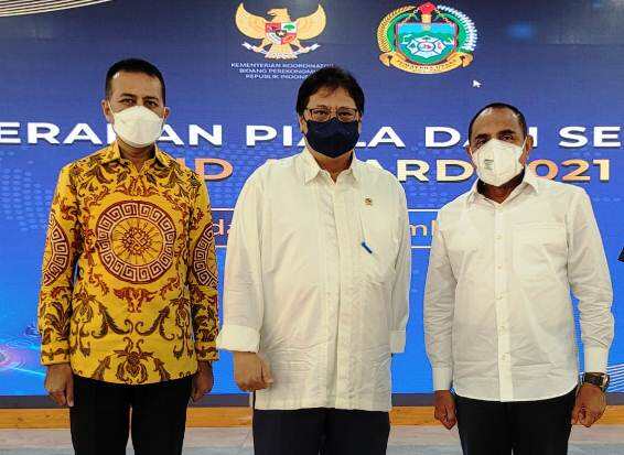 Demi Berdayakan Ekonomi Rakyat, Menko Airlangga Dorong Kepala Daerah Salurkan KUR