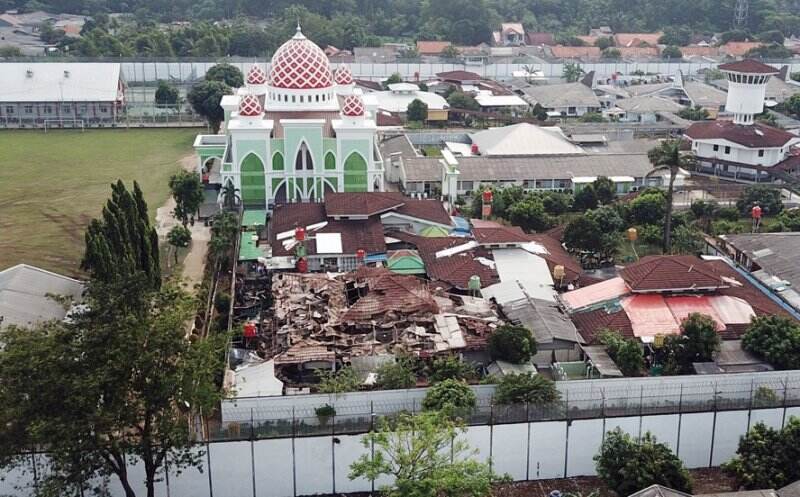 Kebakaran Lapas Tanggerang Perlihatkan Wajah Asli Penjara di Indonesia