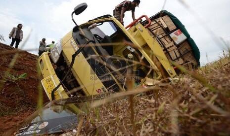 Kecelakaan Beruntun Terjadi di Tanjakan Sigarbencah Semarang