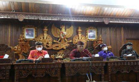 Pemkab-DPRD Klungkung Sepakati Rasionalisasi Anggaran 2021