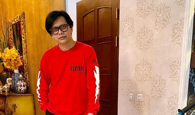 Sepatu Armand Maulana Jebol saat Manggung, Penonton Ngakak
