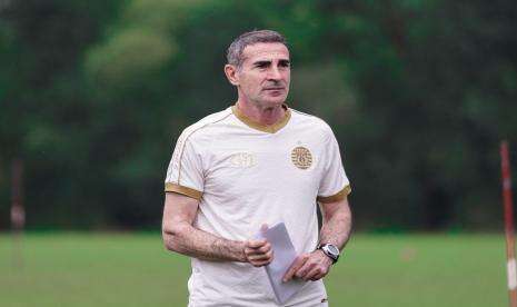 Hanya Main Imbang Lawan PSIS, Pelatih Persija Meradang