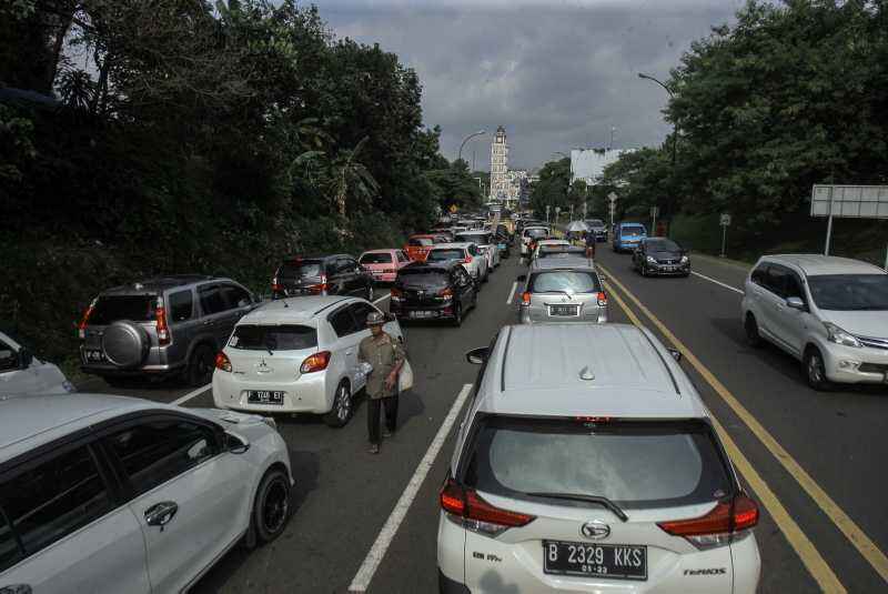 Ganjil Genap Efektif Tekan Mobilitas Kendaraan di Puncak
