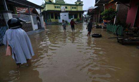 Puluhan Rumah Warga Tomini Parigi Moutong Terendam Banjir