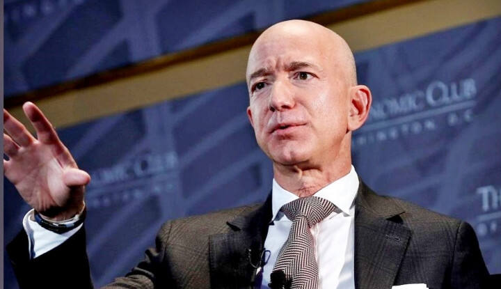 Sengit! Pertempuran Elon Musk dan Jeff Bezos untuk Kuasai Luar Angkasa Makin Sengit!