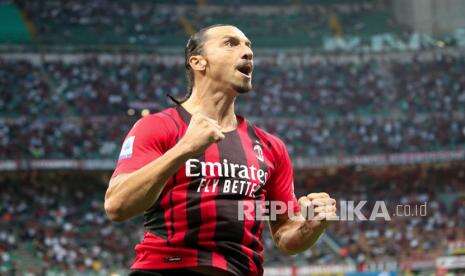 Zlatan Ibrahimovic Comeback, Milan Kalahkan Lazio 2-0