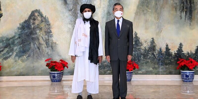 Saat Negara Lain Baru Mempertimbangkan, China dan Pakistan Sudah Bergerak Cepat Bantu Afghanistan