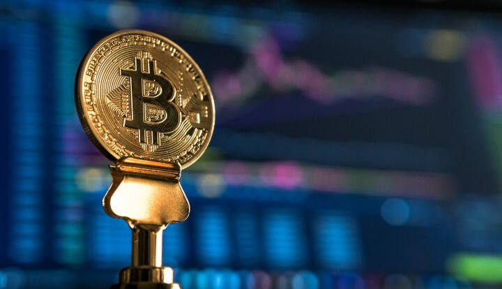 Investor Obligasi di El Salvador Bertaruh dengan Hukum Bitcoin yang Kontroversial
