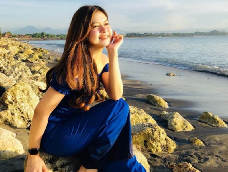 Sederet Pesona Pramugari Wenny Dwi Wanri, Netizen: Cantiknya Kayak Barbie!