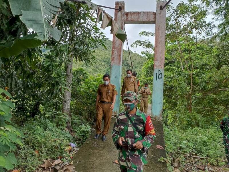 Dandim Tutup Jembatan Viral di Malela, Kadis PUPR: Jembatan Itu Bukan Satu-satunya Akses Warga