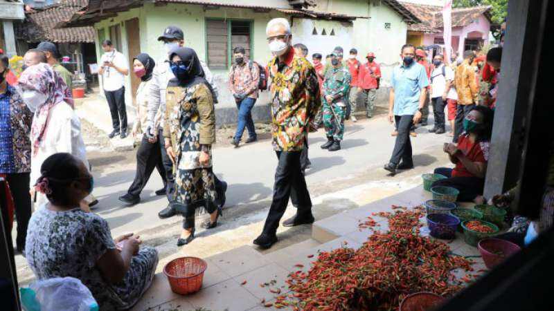 Didatangi Ganjar dan Jokowi, Warga Segaran Sampai Ngimpi dan Rela Tak Sarapan Pagi: Pengen Lihat!