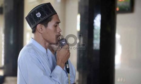 Ketika Adzan Berkumandang Pertama Kali