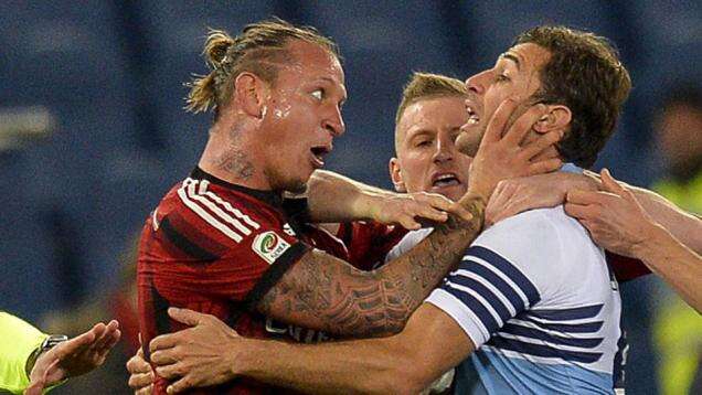 Tak Punya Sejarah Rivalitas yang Sengit, Tapi Duel AC Milan Lazio Selalu Panas