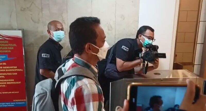 Tiba di Polda Metro, Kalapas Tangerang Bungkam Ditanya soal Kebakaran