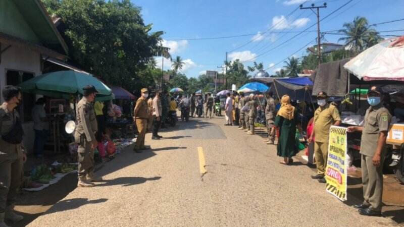 Abai Prokes, Puluhan Pengunjung dan Pedagang di Tabalong Terjaring Operasi Yustisi