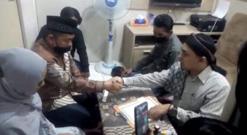 Viral Video Nikah Siri Ayah Taqy Malik dan Marlina Octoria, Mas Kawinnya Cuma Segini