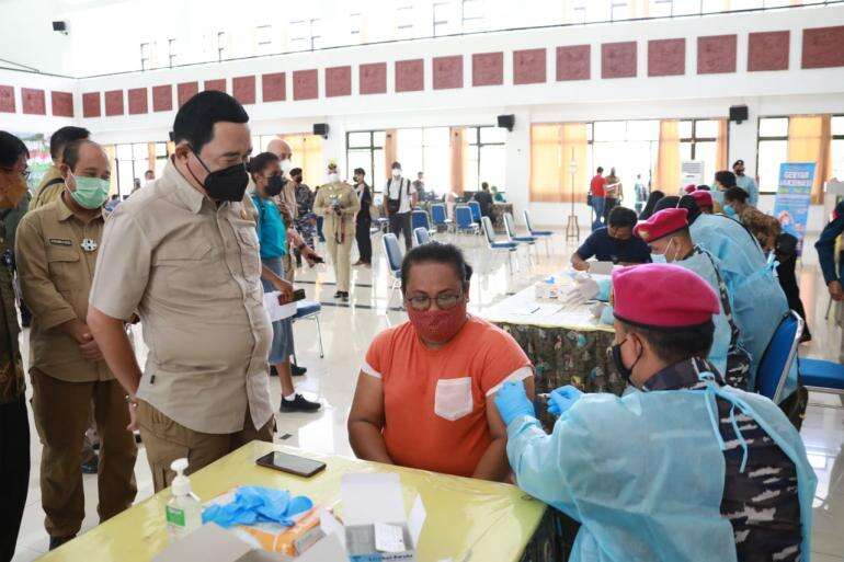 Jelang PON XX Papua IPDN Dan TNI AL Gelar Gebyar Vaksinasi