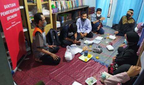 Rumah Zakat Edukasi Kewirausahaan ke Warga