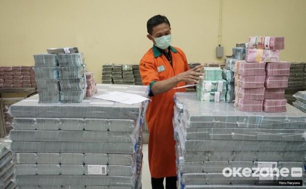 Cek Status Penerima BLT Subsidi Gaji, Penuhi Syarat Dapat Rp1 Juta