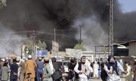 Ribuan Warga Afghanistan Protes Penggusuran oleh Taliban