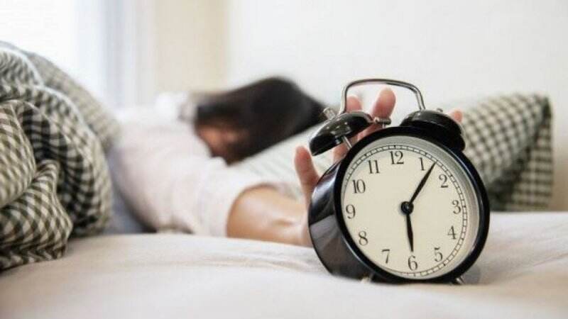 Stop! Hindari Kebiasaan Matikan Alarm dan Tidur Lagi, Ini 5 Bahayanya yang Harus Kamu Tahu!