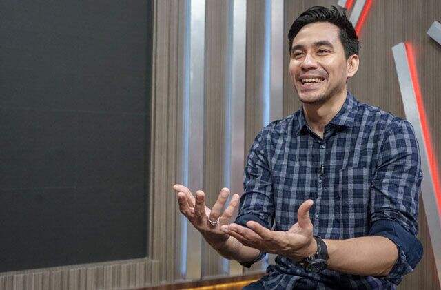 Darius Sinathrya Rutin Konsumsi Jamu