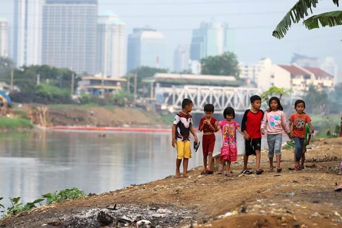 Anak Usia di Bawah 12 Tahun Belum Divaksin, Covid-19 Belum Berakhir