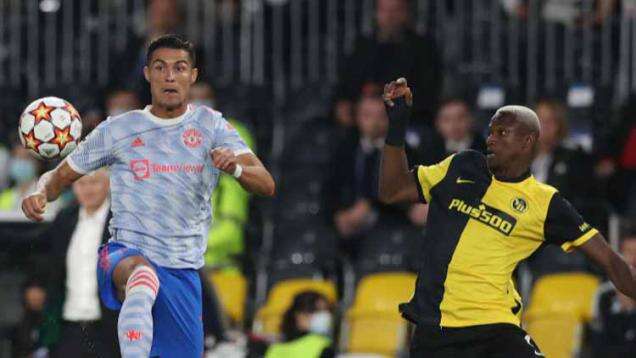 Ganti Ronaldo dengan Lingard Saat Lawan Young Boys, Solskjaer Disemprot Fans MU