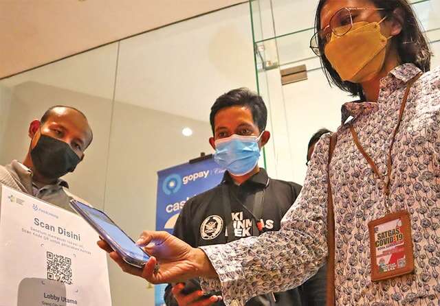Banyak Pengunjung Kecewa lantaran Gagal Masuk Tempat Perbelanjaan