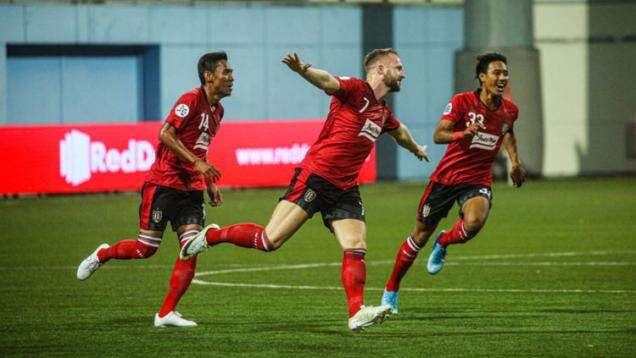 Kualitas 2 Pemain Persib Bandung Dipuji Setinggi Langit oleh Melvin Platje