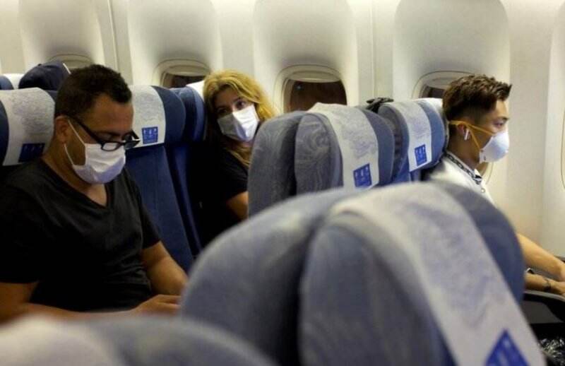2 Penumpang Cekcok dengan Awak Kabin Gegara Masker, Ending-nya Nyesek
