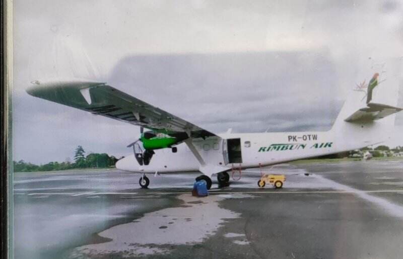 Jatuh di Pegunungan, Kokpit Pesawat Rimbun Air Hancur