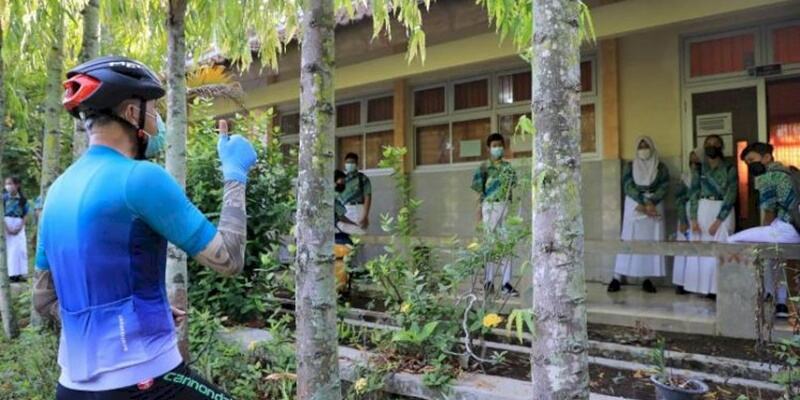 Ganjar Temukan Masih Banyak Sekolah Belum Taati Protokol Kesehatan