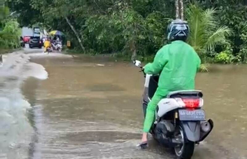 Hujan Lebat Melanda Tabalong, Warga Diminta Waspadai Banjir