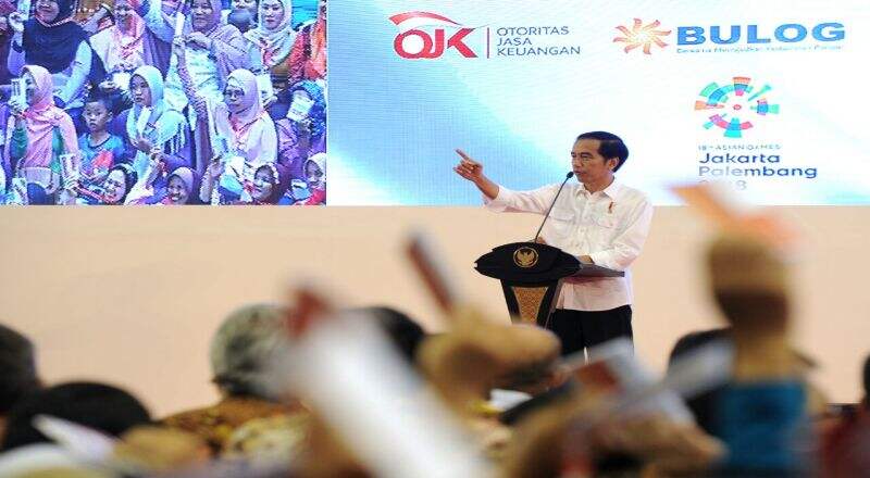 Atur Gas dan Rem, Jokowi: Pembukaan Ekonomi Secara Hati-Hati