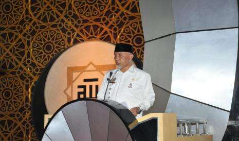 Mahyeldi Minta Baznas Sumbar Tingkatkan Penerimaan Zakat