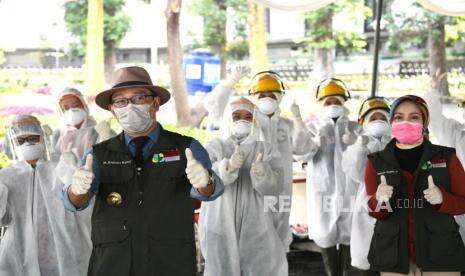 Minat Masyarakat Tinggi, Sentra Vaksin Selalu Diserbu