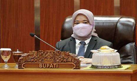 Bupati Sleman Minta Vaksinasi Door to Door untuk Lansia