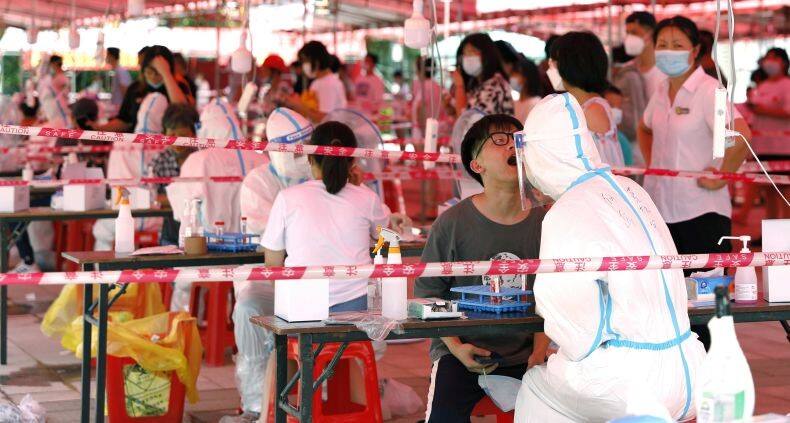 Lonjakan Kasus Covid-19 di China Picu Kepanikan, Beberapa Kota Minta Warganya Tak Bepergian