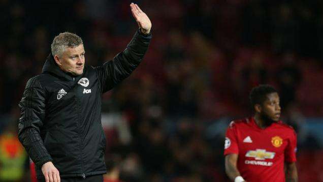 Rio Ferdinand Peringati Ole: Pilih Dapat Trofi atau Dipecat