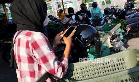 Pasar Argosari Gunung Kidul Mulai Dipadati Pembeli